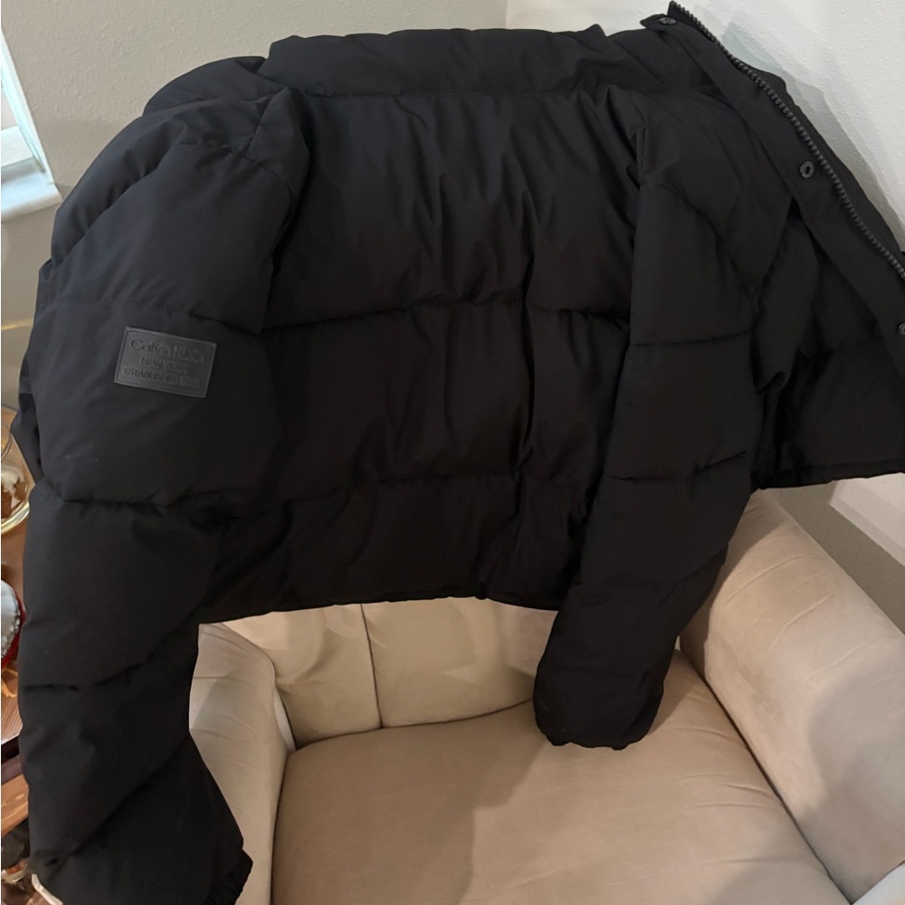 Calvin Klein Infinite Stretch Black Cropped Puffer Jacket EUC Women’s Size XL - Picture 6 of 8